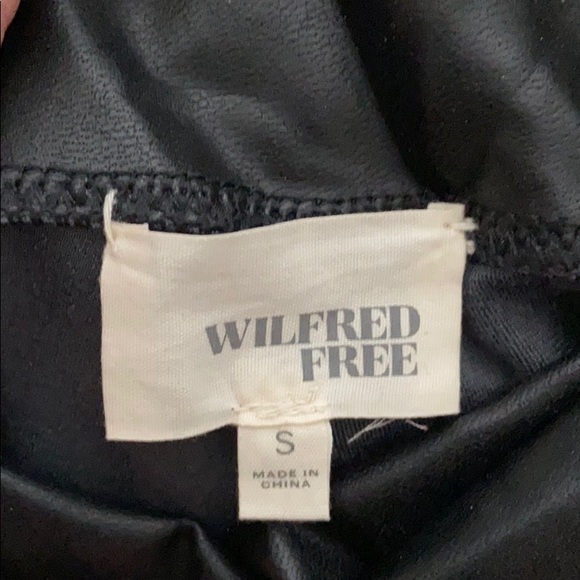 Aritzia Wilfred Free Daria vegan leather legging - Picture 4 of 8